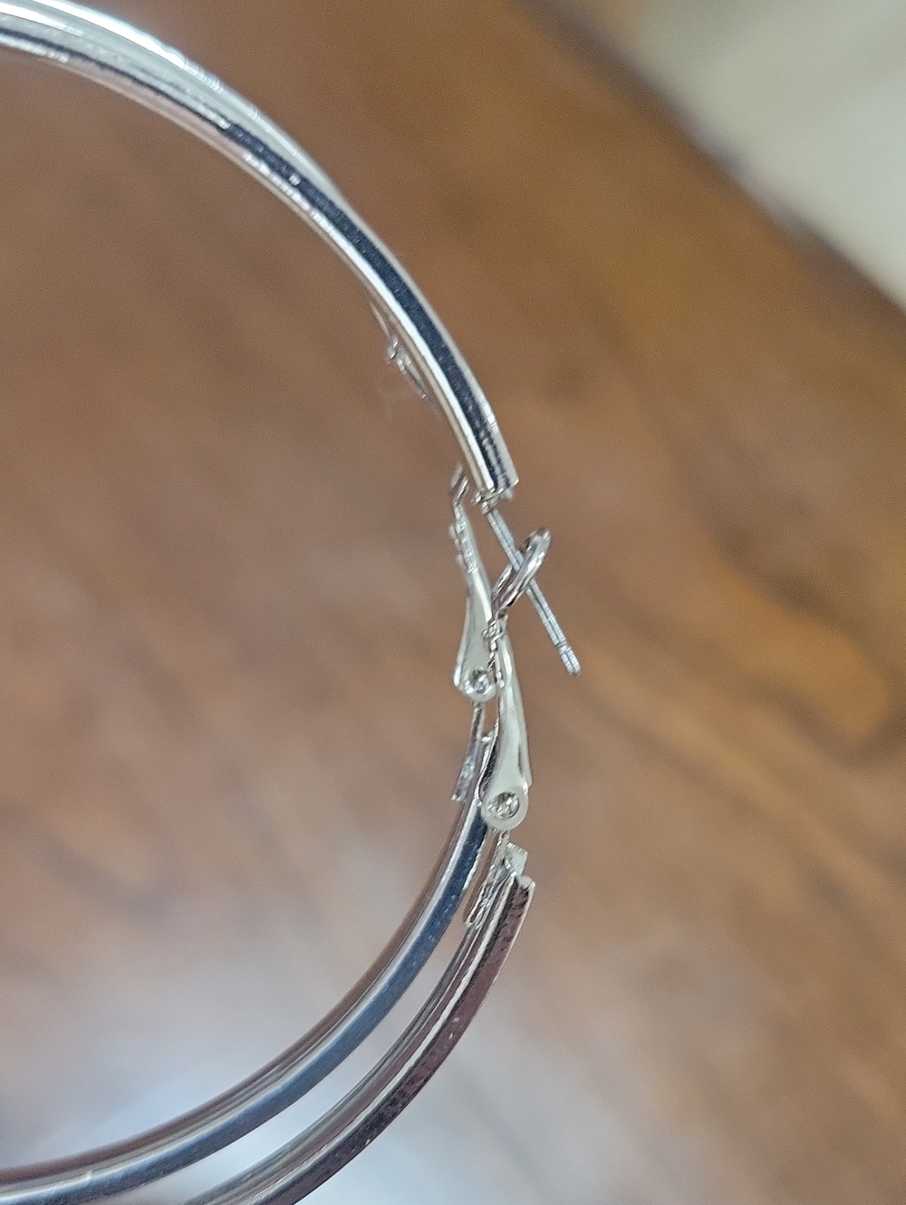 Silvertoned dangle earrings - Picture 2 of 2